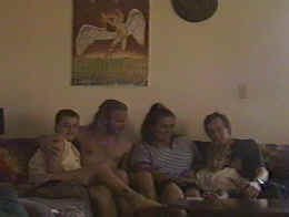 rob-kelly-cris-crystal-cameron-4-23-99.jpg (4584 bytes)